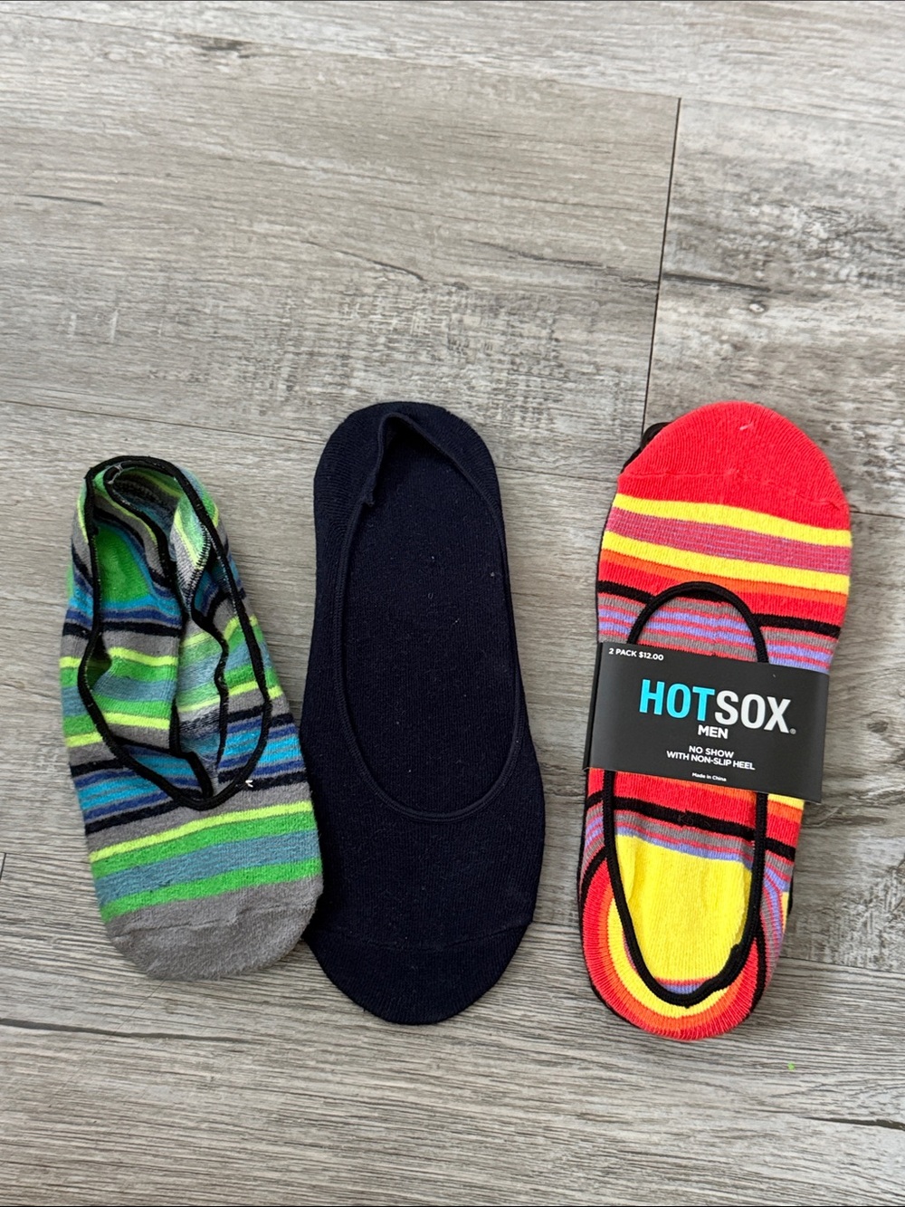 Hot Sox Men No-Show Socks - Black, Green/Blue Stripe, Red/Yellow Stripe